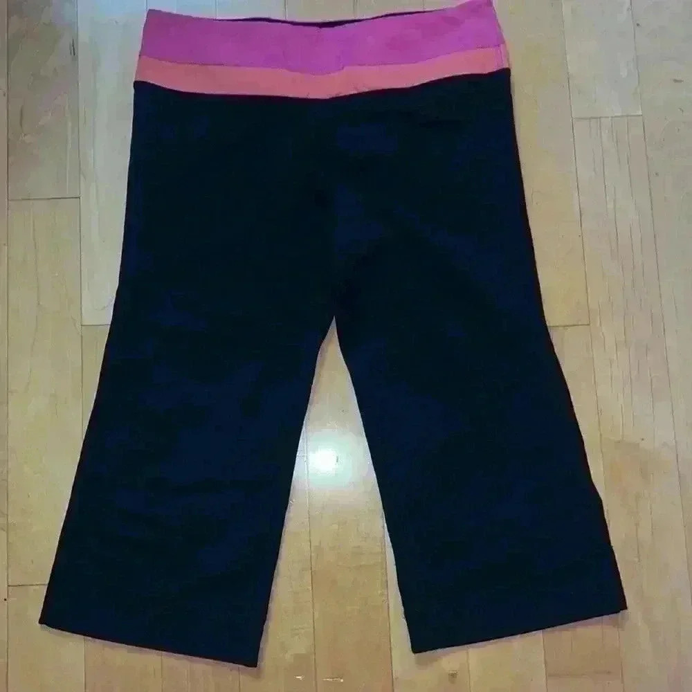 Lululemon Capri Pants
